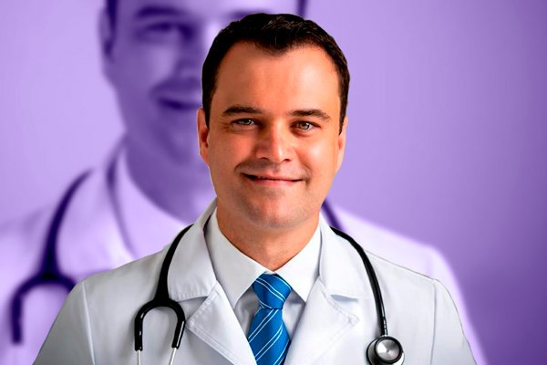 Dr-Leandro-Minozzo-Especialista-Alzheimer